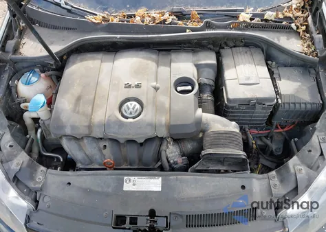 2010 Volkswagen Jetta S из США, поврежденный, VIN 3VWKZ7AJ9AM681771